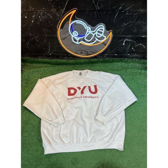 Gildan Other - D'youville University  White Crewneck Sweatshirt Mens Size XXL Oversized